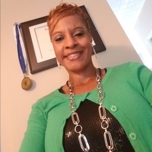 Meet your Posher, Alfreda